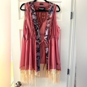 Beautiful, sheer pink tunic with cream fringe and intricate embroidery